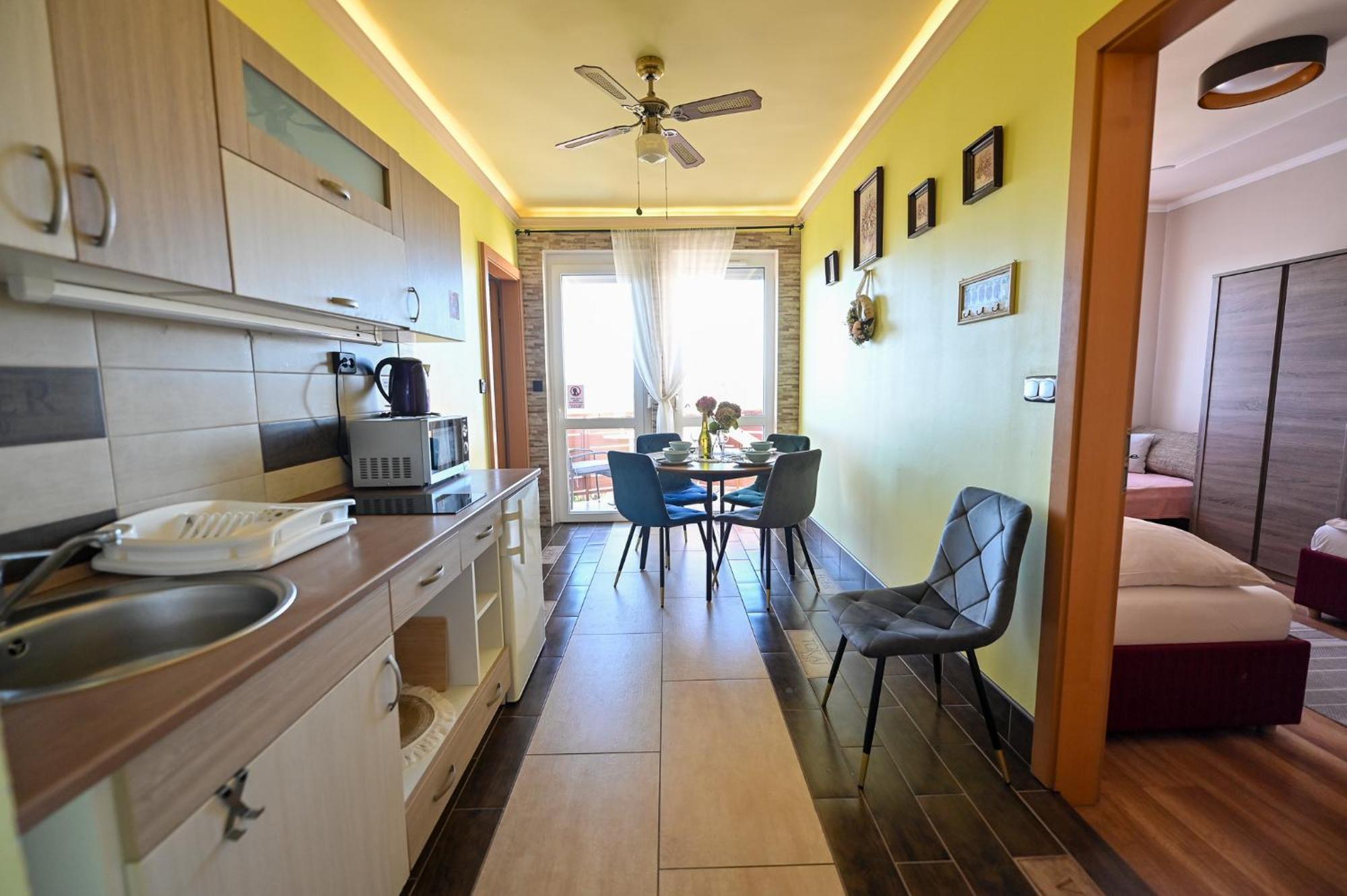 Bellavista 1 Apartman Eger Exterior foto